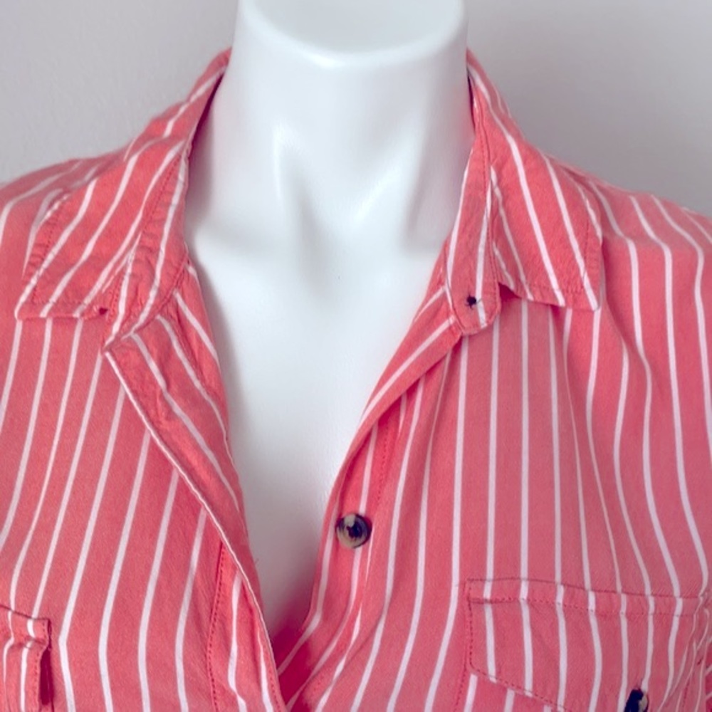 SO Woman Vertical Stripes blouse